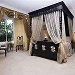 St Hildas Boutique Hinderwell