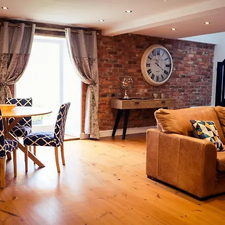 St Hildas Complex Hotel