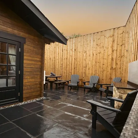 Ξενοδοχείο St Hildas Complex 5*