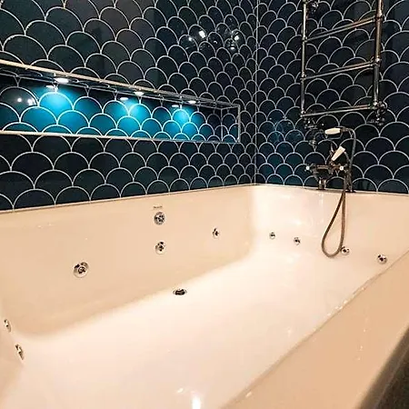 St Hildas Boutique 5*
