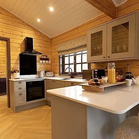 St Hildas Boutique 5*