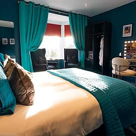St Hildas Boutique 5*
