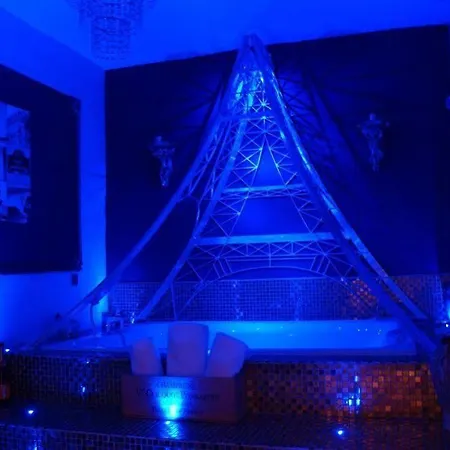 St Hildas Complex מלון 5*